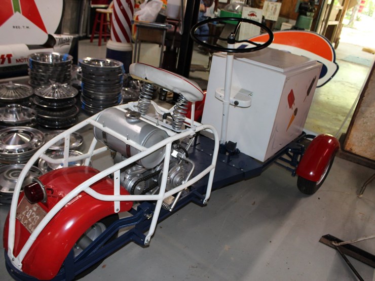 #294-•-1954-cushman-borden-ice-cream-delivery-bike-–-fully-restored-image-2