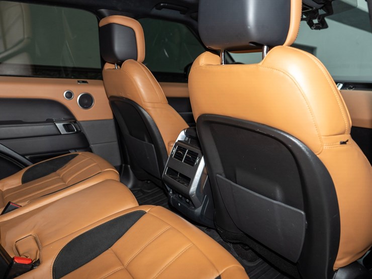 2022-land-rover-range-rover-image-60