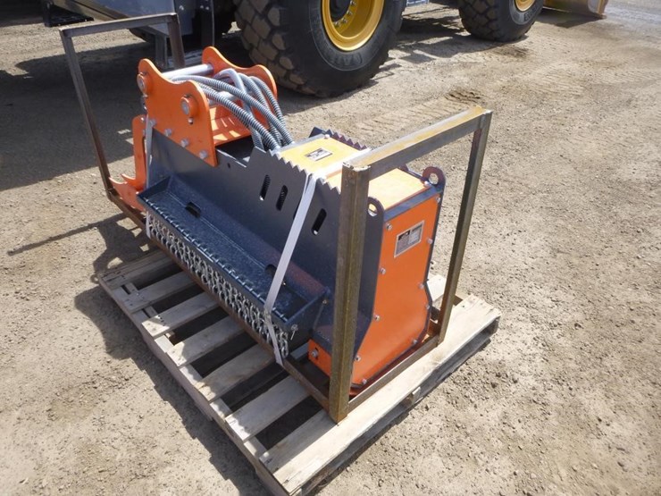 caterpillar-306-image-3