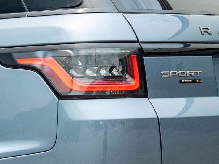 2022-land-rover-range-rover-image-26