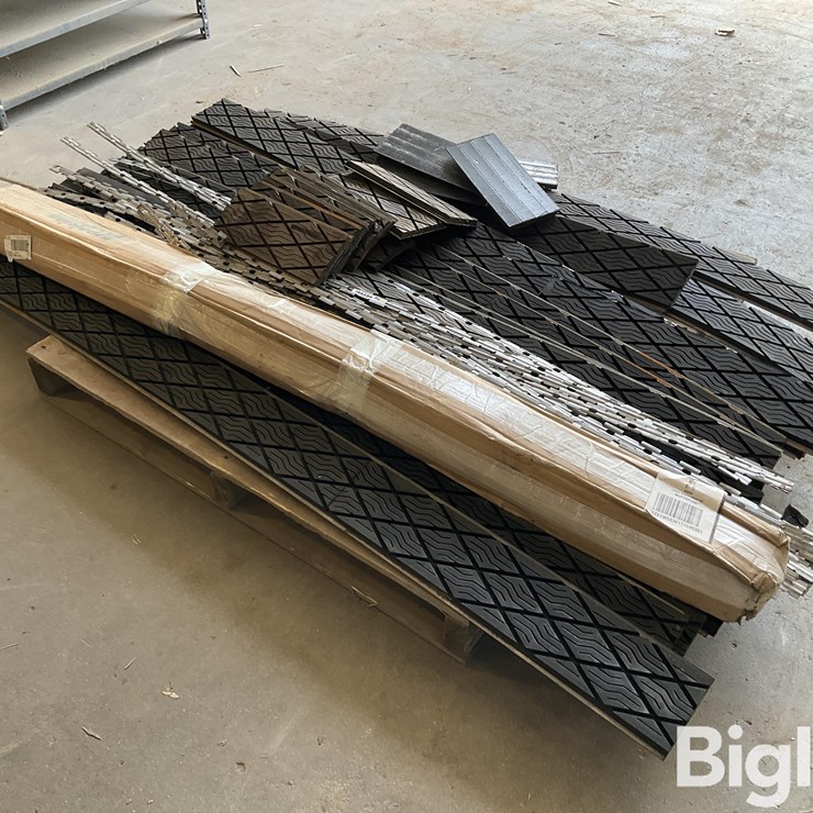 Slide Lagging & Retainers For Pulleys
