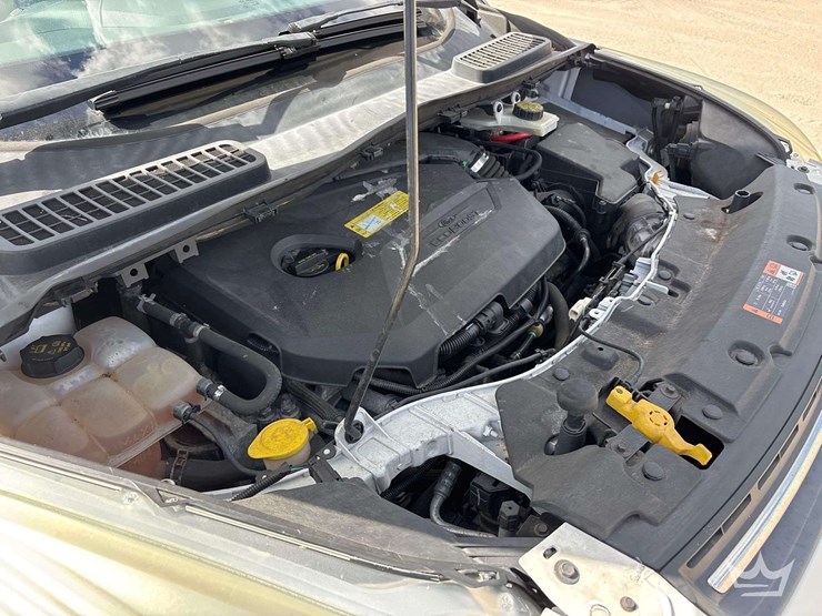 2014-ford-escape-image-7