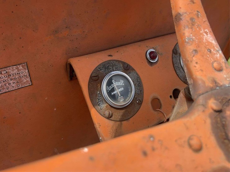 allis-chalmers-k35-crawler-image-35