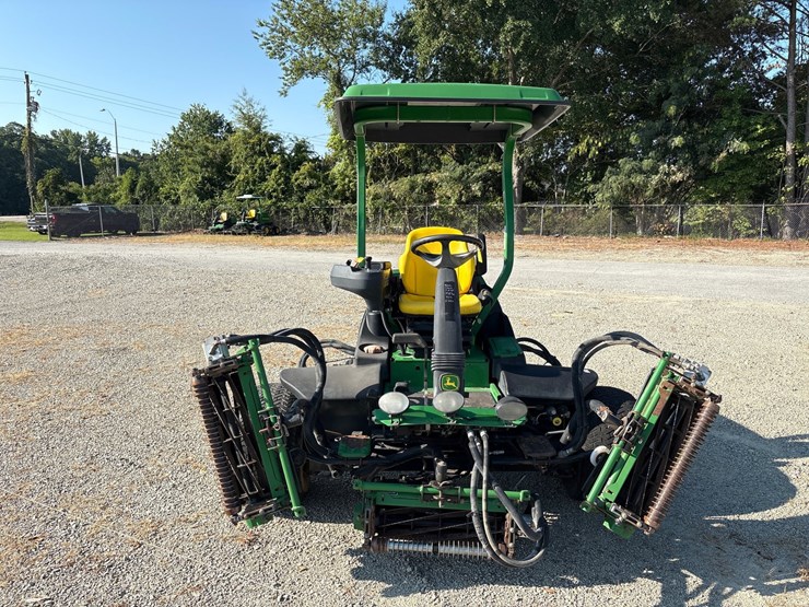 2011-john-deere-7700-image-12