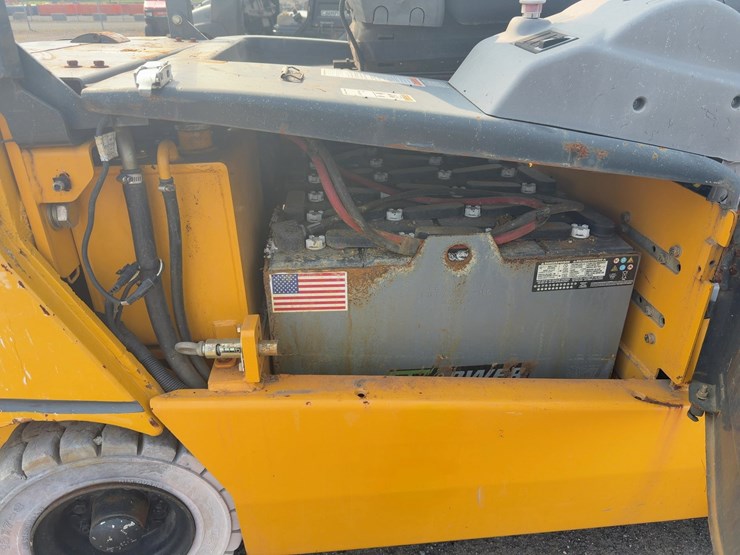 inoperable---2019-liugong-clg2025a-s-electric-forklift-image-13