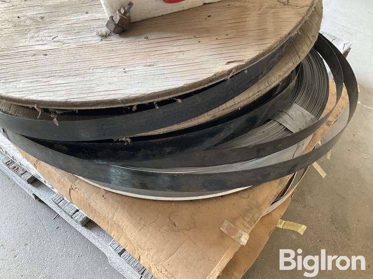 metal-banding-image-11
