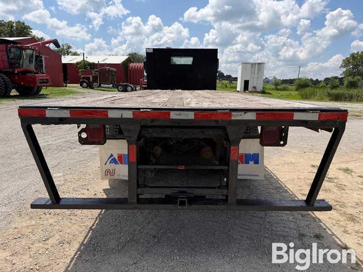 2016-freightliner-m2-t/a-6x4-flatbed-truck-image-6