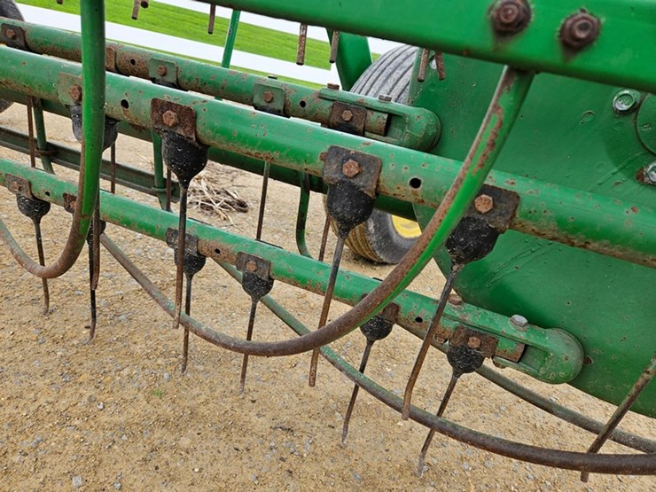 john-deere-662-image-16