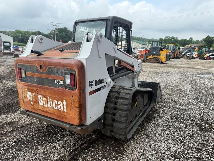 2012-bobcat-t630-image-4