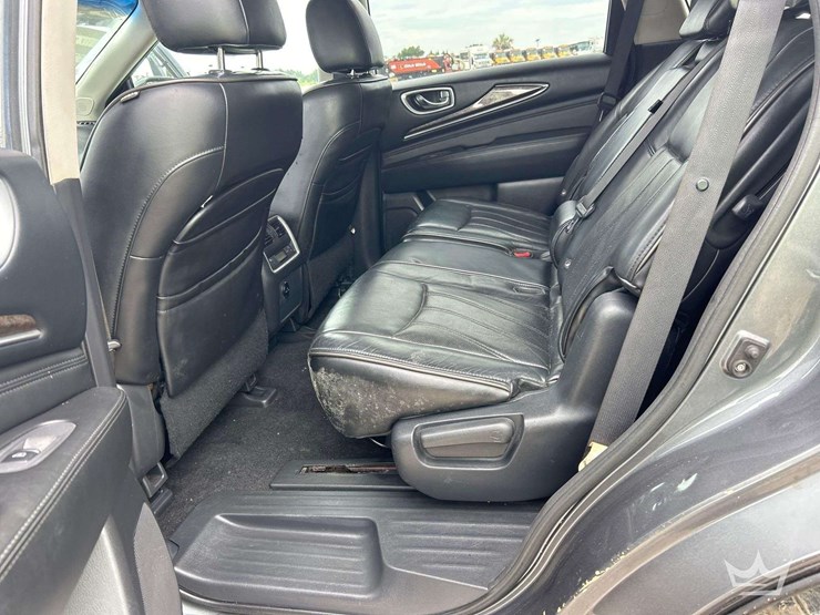 2015-infiniti-qx60-suv-image-21