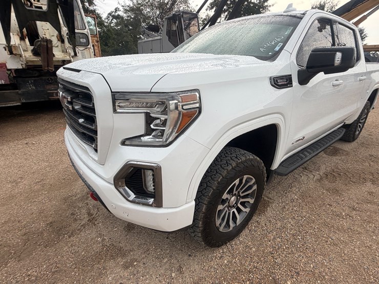 2021-gmc-sierra-1500-image-21