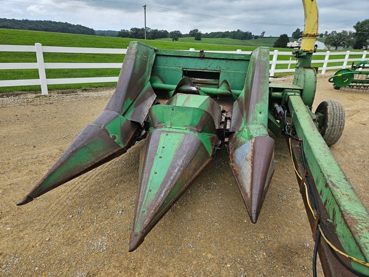 john-deere-3800-image-12