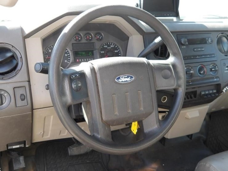 2008-ford-f550-image-22