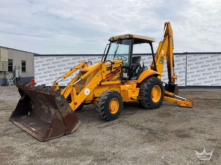 2014-jcb-217-image-3