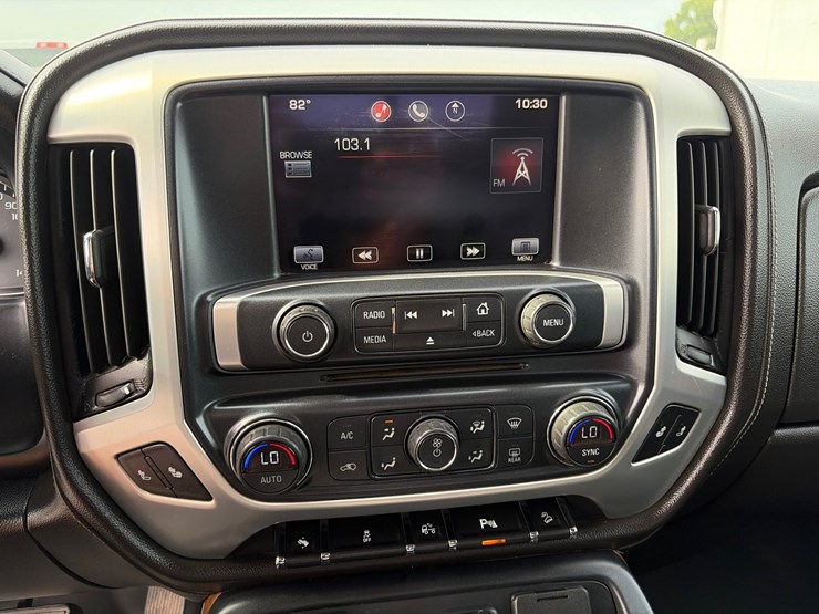 2014-gmc-sierra-1500-image-18