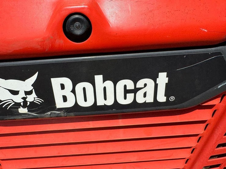 2020-bobcat-t66-image-17