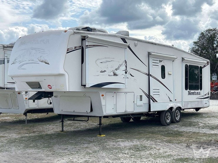 2007-keystone-montana-5th-wheel-t/a-travel-trailer.-image-1