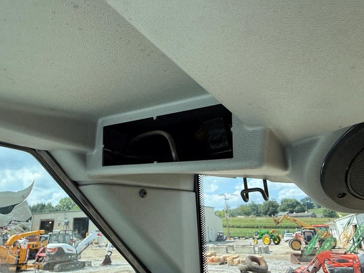 2018-bobcat-v723-image-26