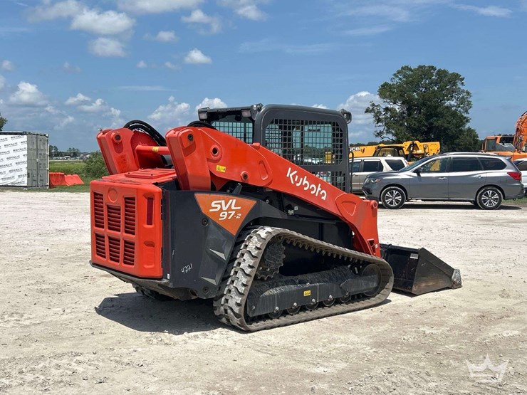 2021-kubota-svl97-2-image-3