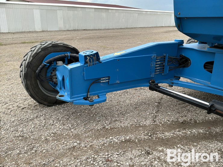 2013-genie-zx135/70-image-17