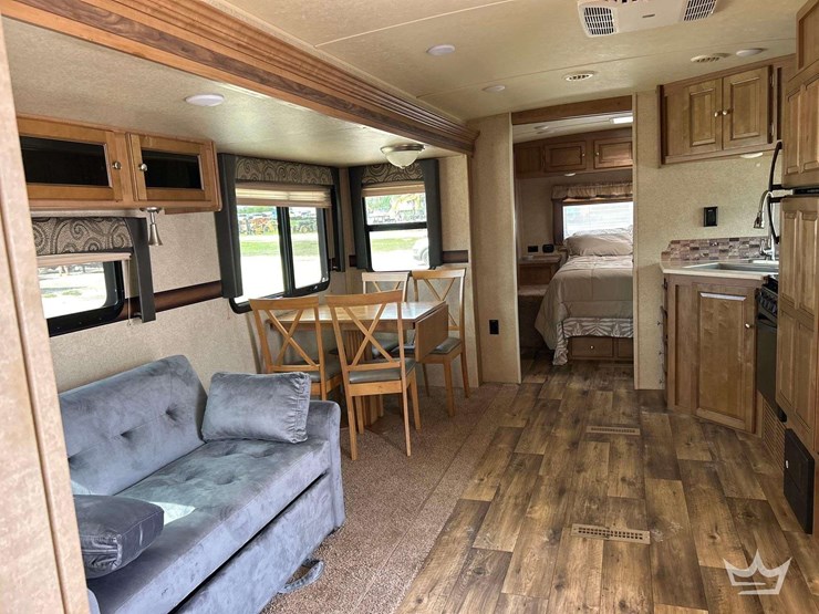 2017-forest-river-26rbws-flagstaff-super-lite-t/a-travel-trailer-image-10