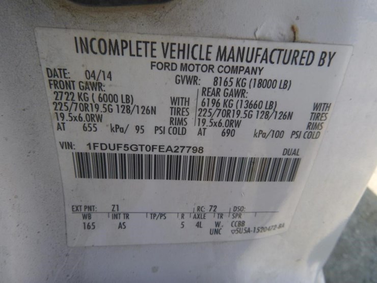 2015-ford-f550-image-18
