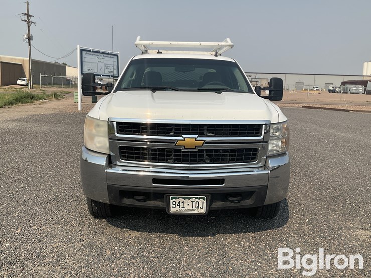 2008-chevrolet-silverado-3500-image-2