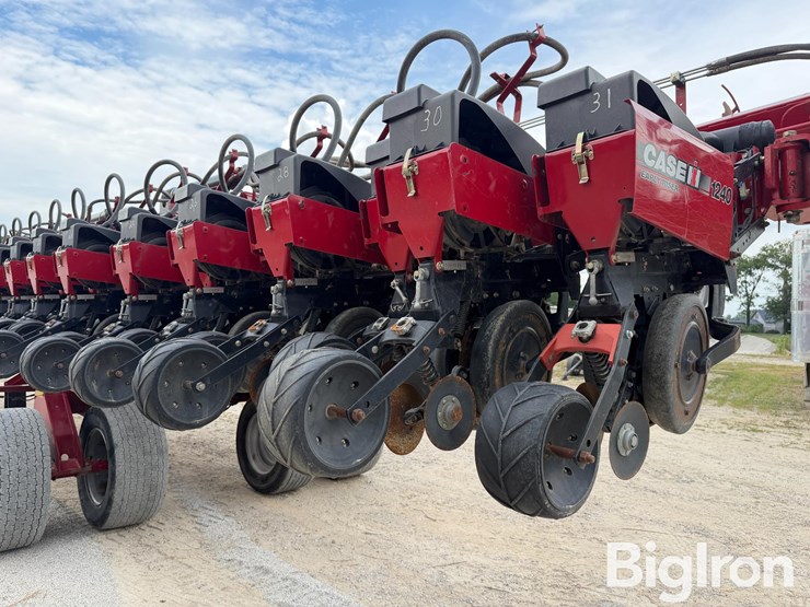 2004-case-ih-1200-image-11