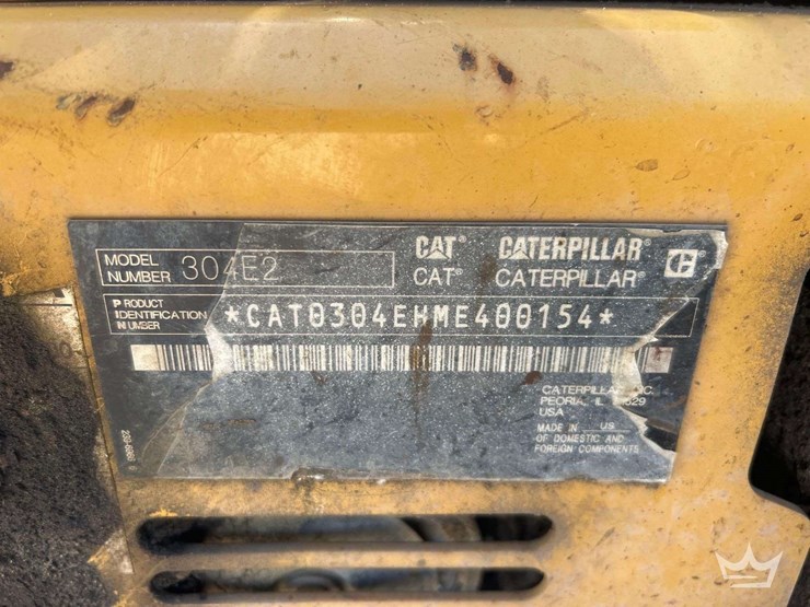 2015-caterpillar-304e2-mini-excavator-image-5