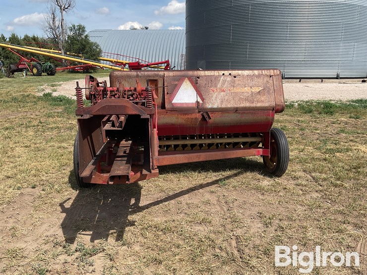 new-holland-68-image-6