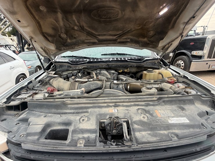 2017-ford-f250-image-46