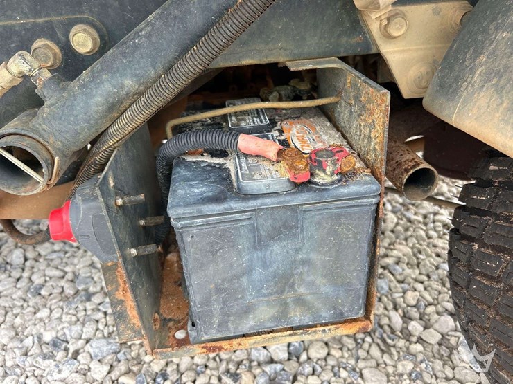2004-toro-workman-3200-image-10