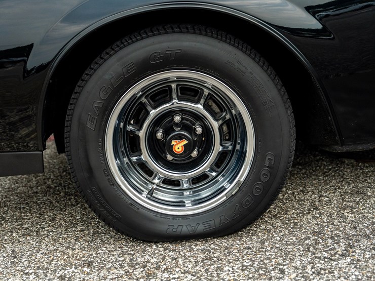 #113-•-1987-buick-grand-national-image-20