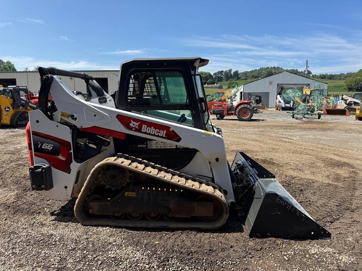 2020-bobcat-t66-image-7