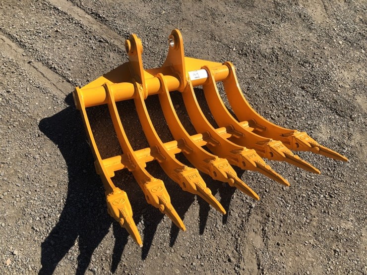caterpillar-305-image-1