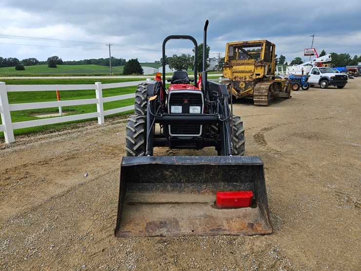massey-ferguson-263-image-8
