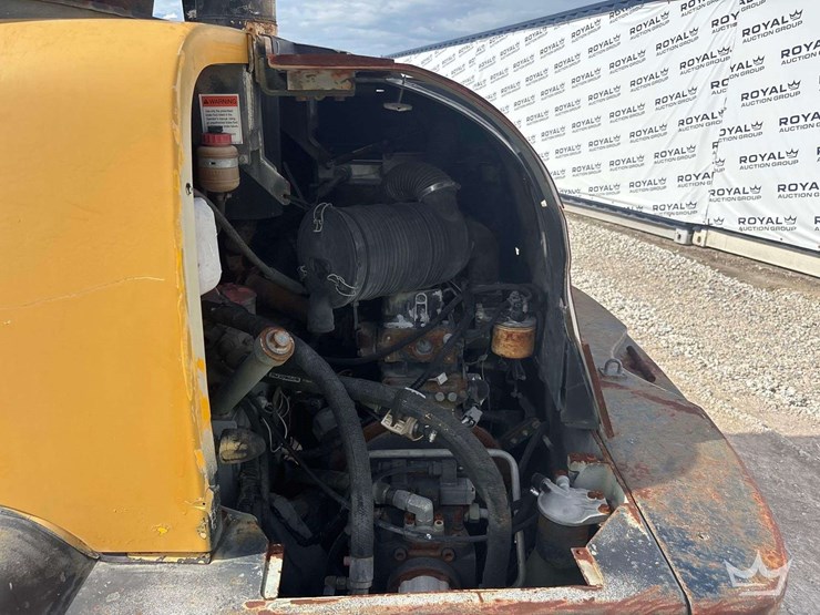 komatsu-wa75-3-image-6