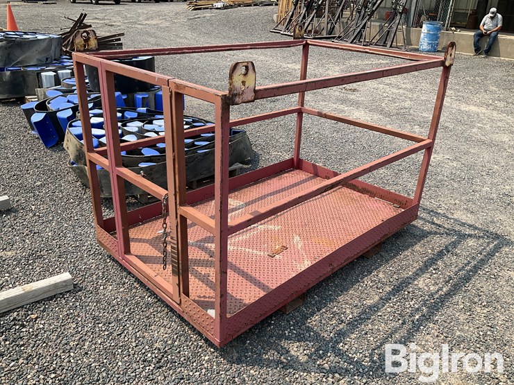 forklift-man-basket-image-3