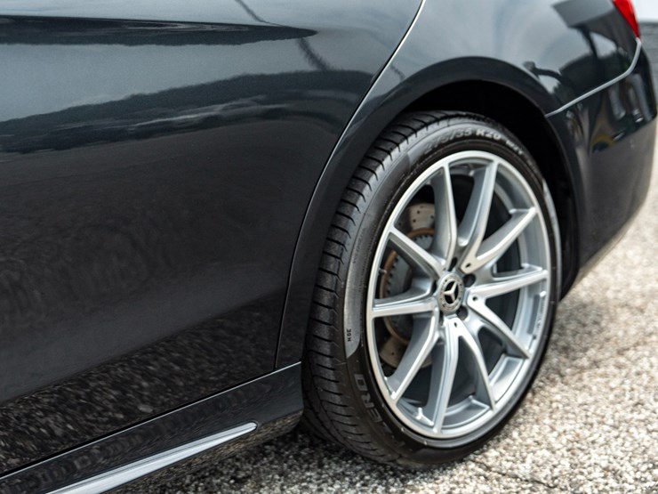 #103-•-2020-mercedes-benz-s560-sedan-image-41