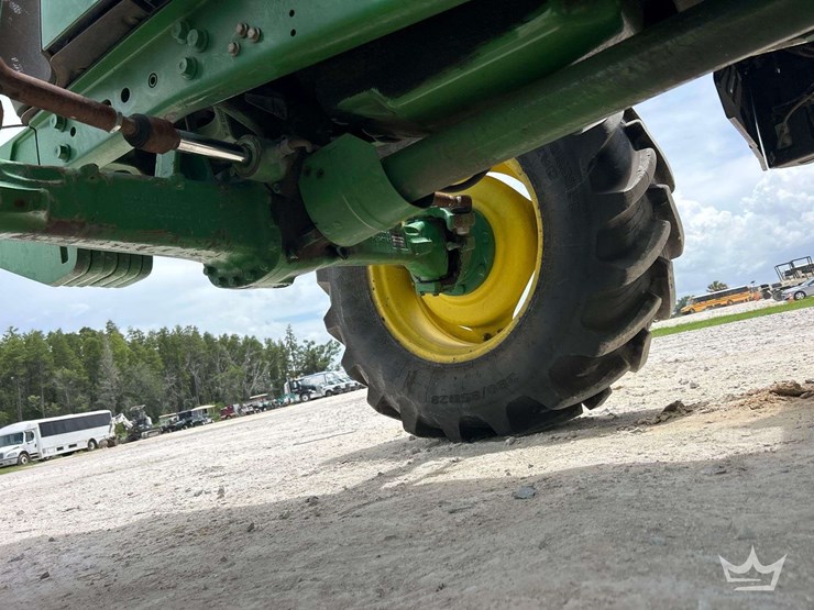 2014-john-deere-6125m-image-25