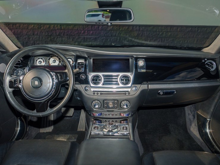 #120-•-offered-at-no-reserve-|-2015-rolls-royce-wraith-coupe-image-69