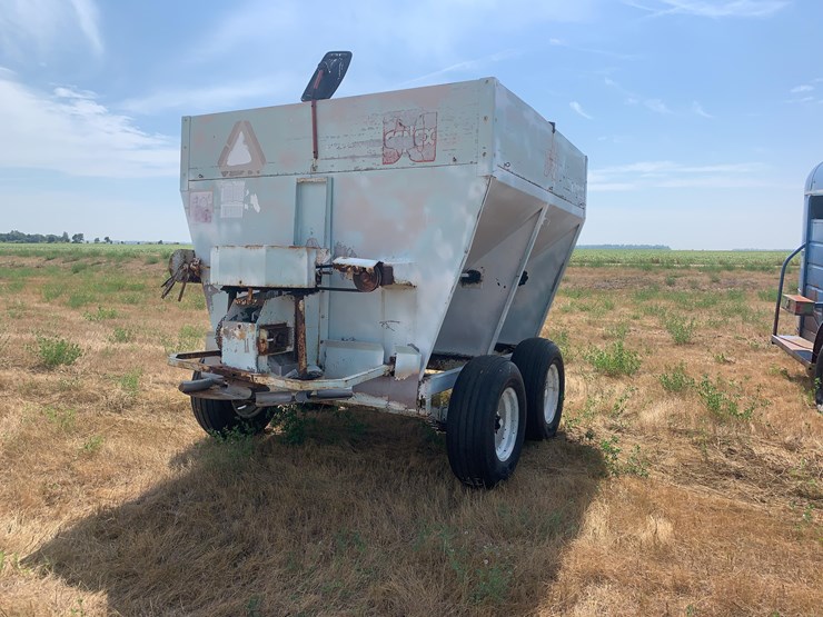cenex-spreader-image-6