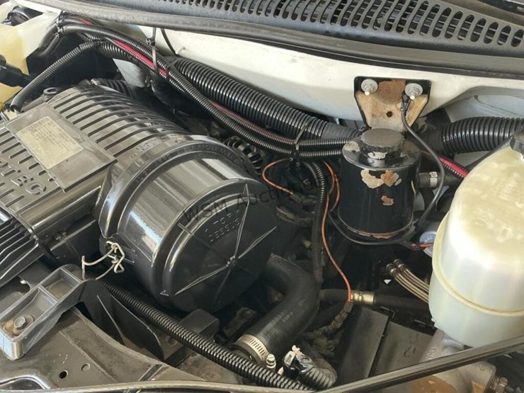 2014-chevrolet-express-3500-image-12