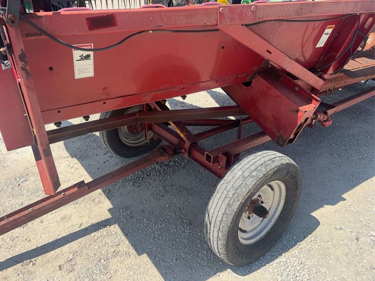 case-ih-1083-image-3