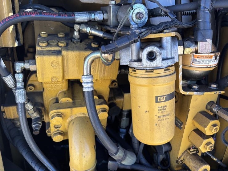 caterpillar-313b-image-41