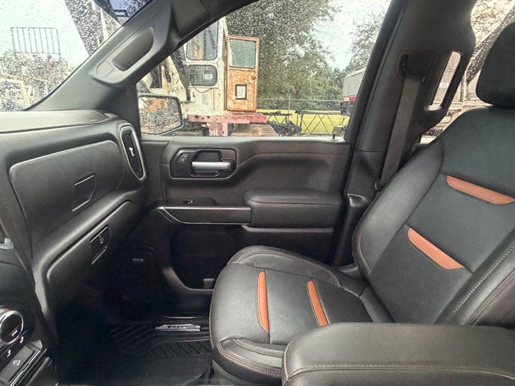 2021-gmc-sierra-1500-image-47