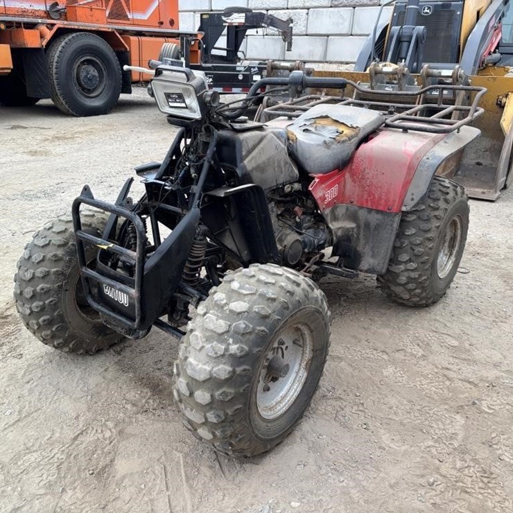 KAWASAKI BAYOU 300