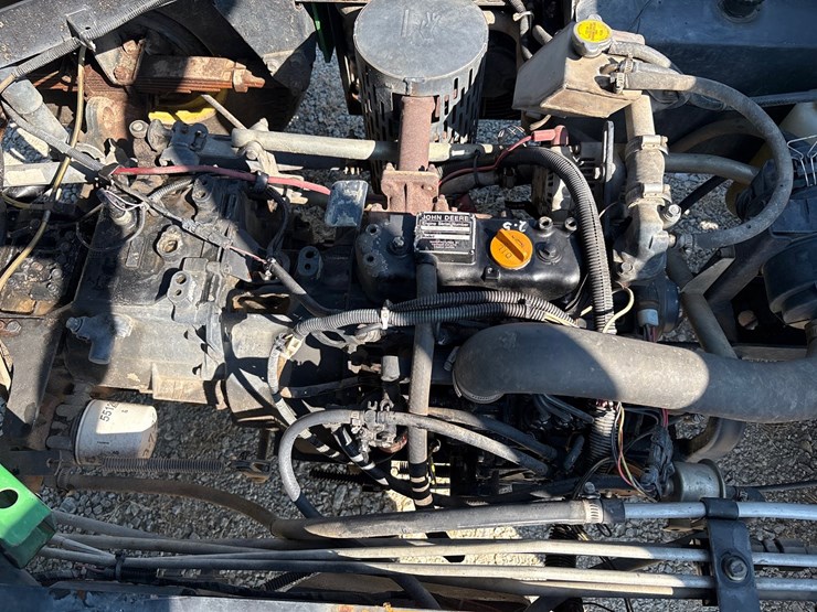 #1035-•-used-2005-john-deere-2030-progator-diesel-image-8