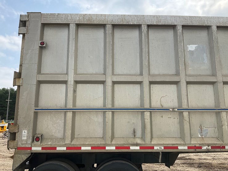 #2111-•-1995-east-manufacturing-live-floor-transfer-trailer-image-61