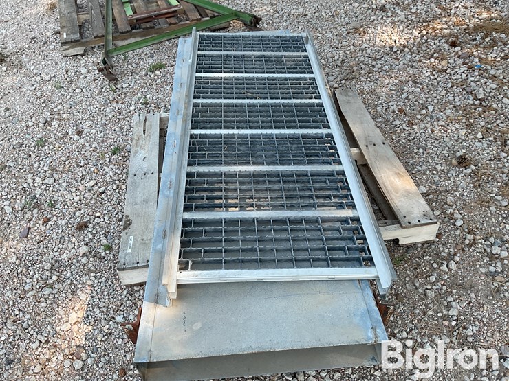 aluminum-trailer-ramp-image-8